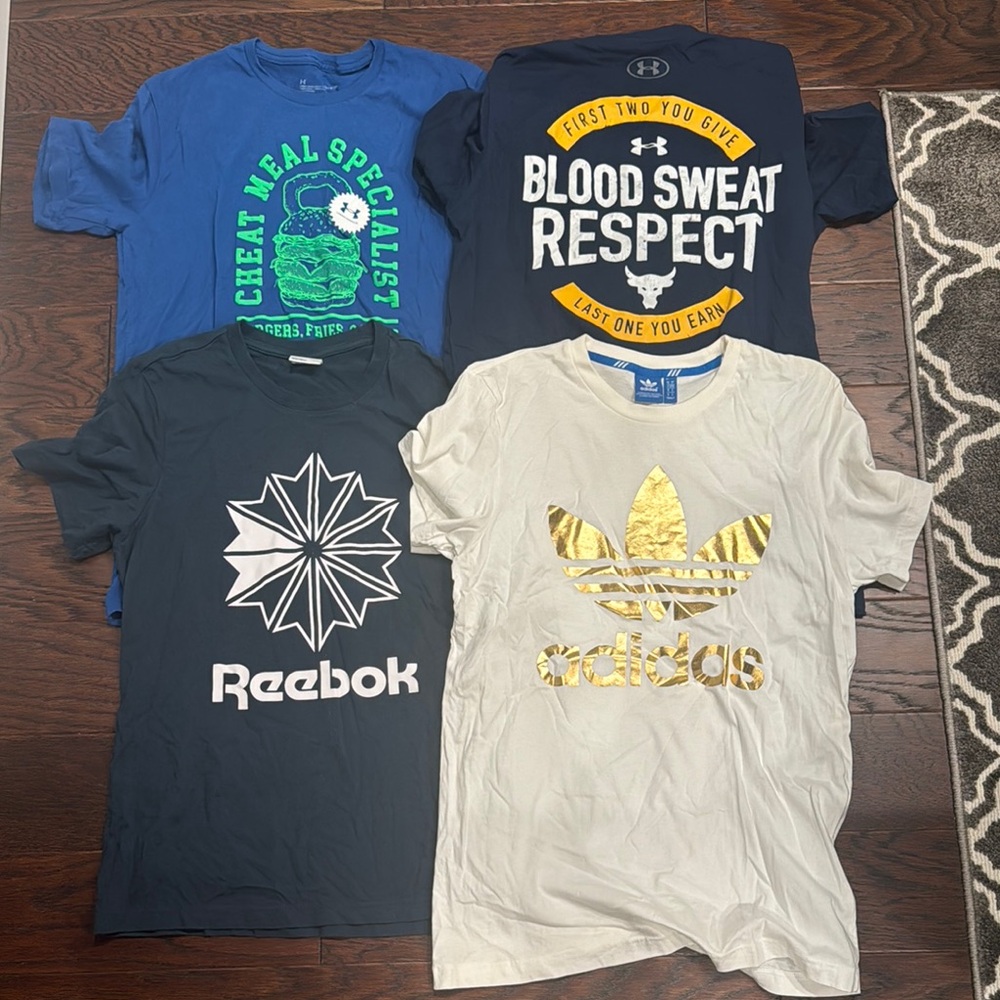 Men’s medium T-shirt bundle gym shirts